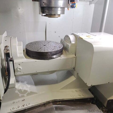 Universal-Bearbeitungszentrum OKK VP400