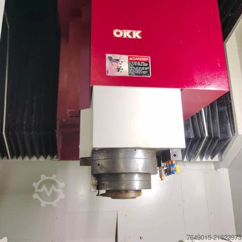 Universal-Bearbeitungszentrum OKK VP400