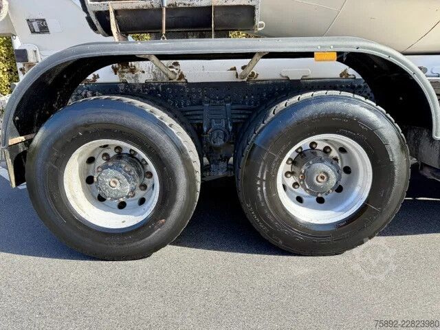 Mixer Mercedes-Benz Arocs 3243 8x4/Retarder/Betonmischer 9 m³/Euro6