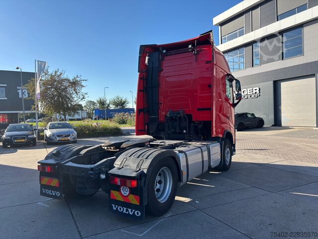Standard-SZM Volvo FH 13.420 Globetrotter / 331.938 km!