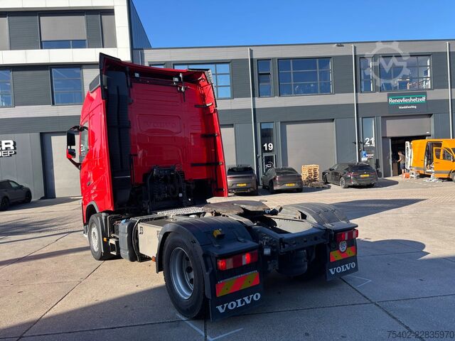 Standard-SZM Volvo FH 13.420 Globetrotter / 331.938 km!