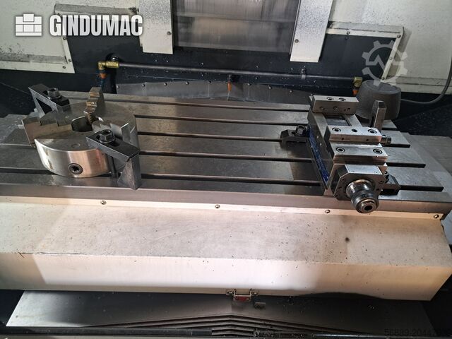 VERTIKALES BEARBEITUNGSZENTRUM Hyundai WIA F500 +