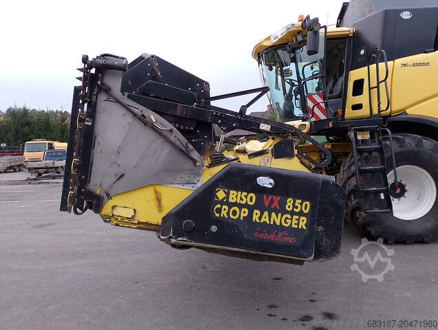 Combine harvester New Holland CR 9080