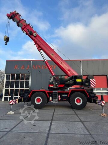 Geländekran Terex RT100