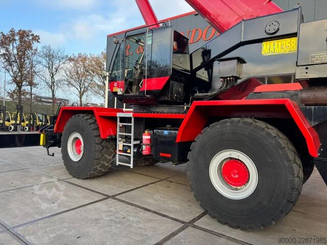 Geländekran Terex RT100