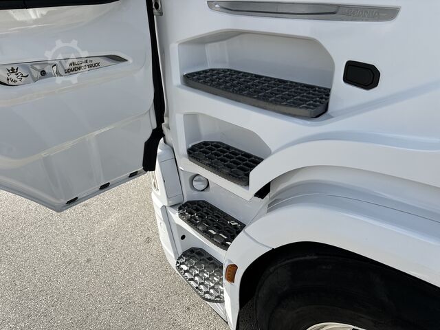 Standard-Sattelzugmaschine SCANIA S 590 FULL PNEUMATIC 2+2