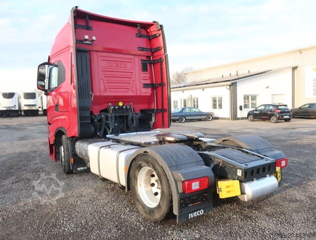 Standard tractor unit Iveco S-Way AS 440 S 46 Intarder RIWO Kompressor