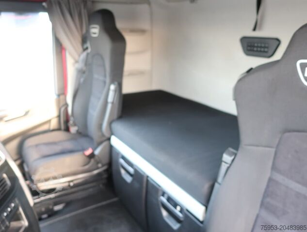 Standard tractor unit Iveco S-Way AS 440 S 46 Intarder RIWO Kompressor