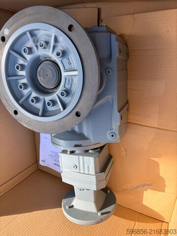 SEW Eurodrive KAF77 R37 SEW Eurodrive KAF77 R37 SEW Eurodrive KAF77 R37