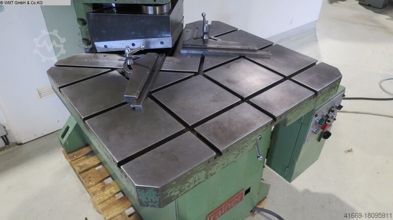 Ausklinkmaschine RAINER 250 / 8