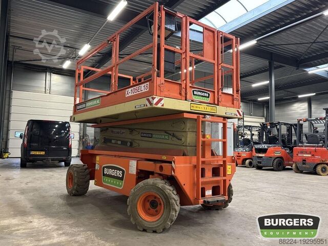 Scherenhebebühne Holland Lift X-105 EL18