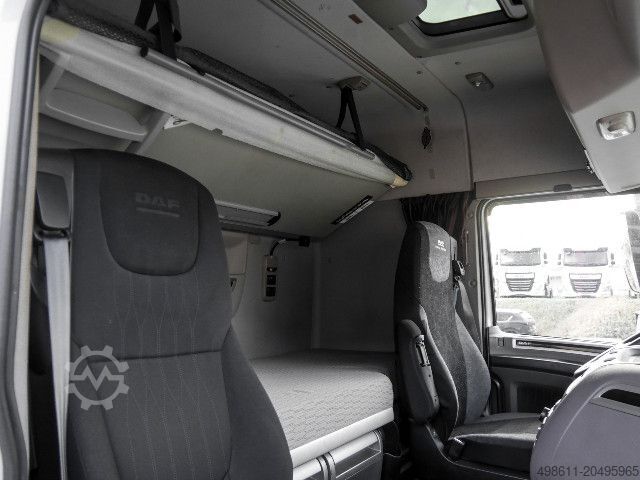 Hazardous materials truck DAF XF 530 FT SPACE CAB + INTARDER + ADR AT FL EX