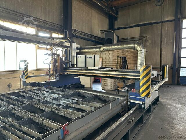 Plasma-Autogen-Schneidanlage Messer MultiTherm 4000