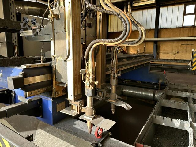 Plasma-Autogen-Schneidanlage Messer MultiTherm 4000