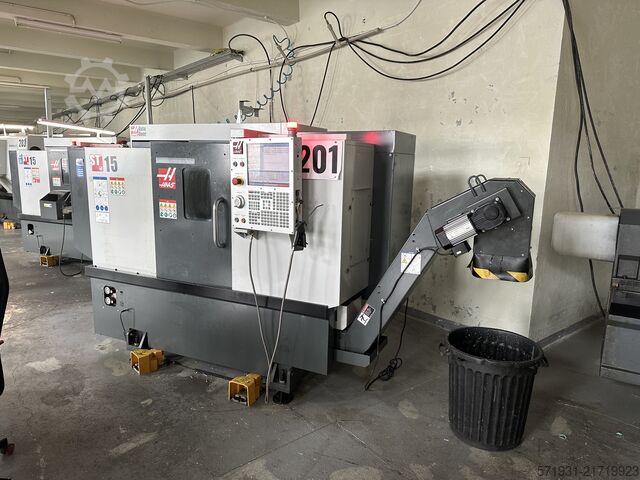 CNC-Dreh- und Fräszentrum HAAS ST-15