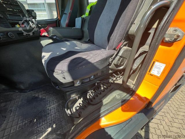 Skip truck VOLVO FM 450 4x2 Absetzkipper Meiller, Funk