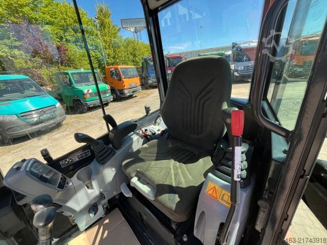 Mini excavator KUBOTA Minibagger U 27 - 4 Minibagger HI Kurzheck 1928h