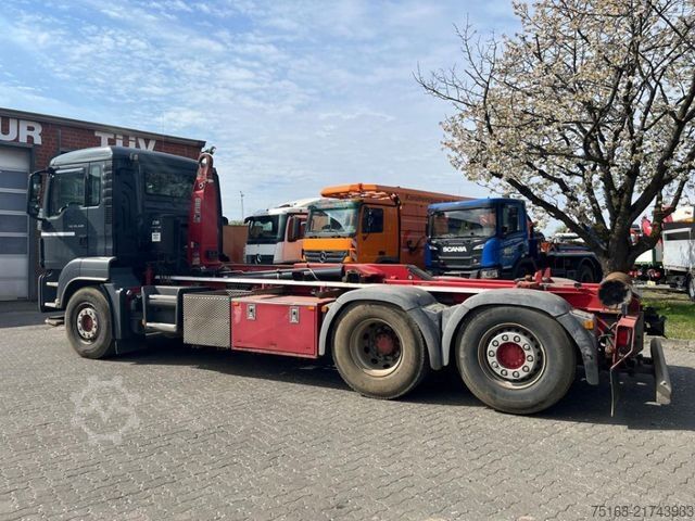 Roll-off tipper truck MAN TG-S 26.440 6x2-2 BL Abrollkipper Schub/Knickarm