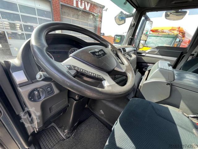 Roll-off tipper truck MAN TG-S 26.440 6x2-2 BL Abrollkipper Schub/Knickarm