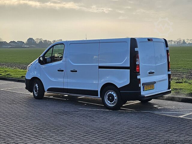 High-roof van RENAULT TRAFIC 2.0 DCI L1H1 2xZijdeur 145Pk