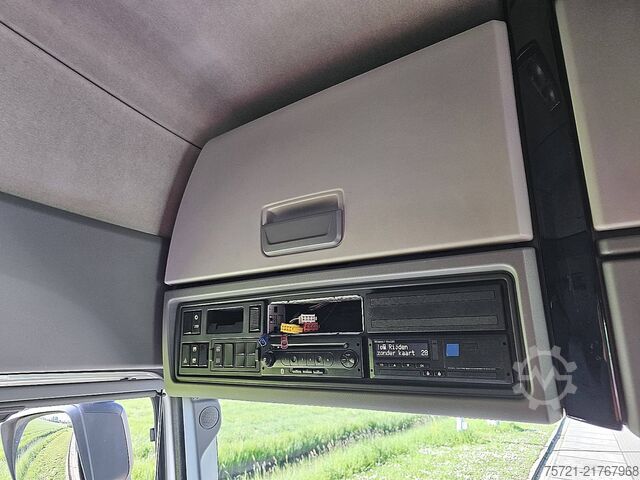 Suitcase RENAULT T 460 6X2 STEERAXLE LIFT