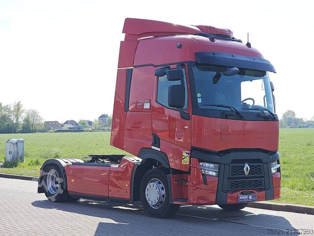 Standard-SZM RENAULT T 520