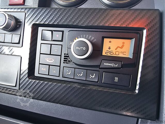 Standard-SZM RENAULT T 520