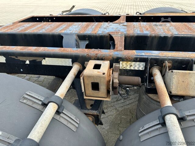 Container transportation D-TEC FLEXITRAILER TRACTION / ADR / SAF + discbrakes ...