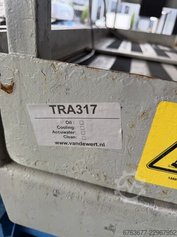 JLG 2646ES scissor lift aerial work platform, 2006 / 975 hours, 10m working height JLG 2646ES schaarlift schaar hoogwerker 2006 / 975uur