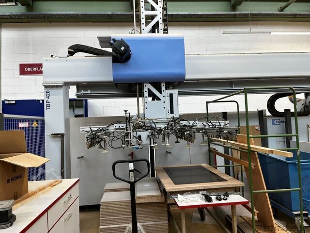 Plattenaufteilsäge HOMAG BOF 611/34/13/2K