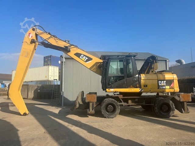 ▷ Used Tower crane - bottom slewing Caterpillar MH3040 NEW 