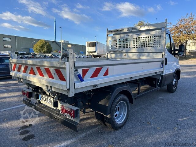 Three-sided tipping van IVECO DAILY 35-140