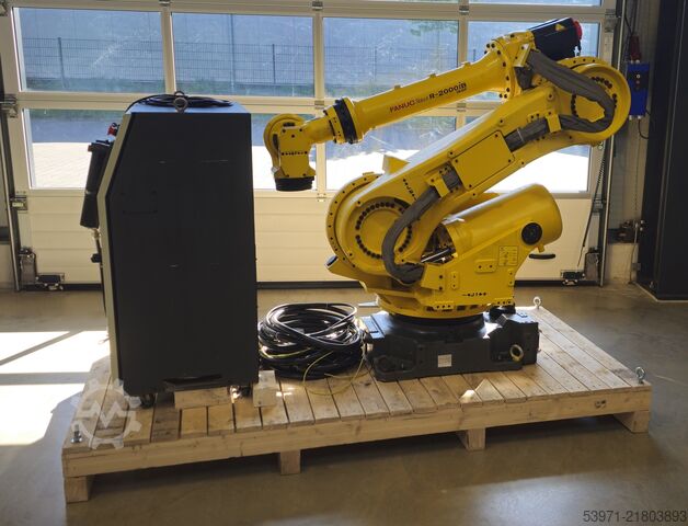 Industrial robot Fanuc R-2000iB/165F