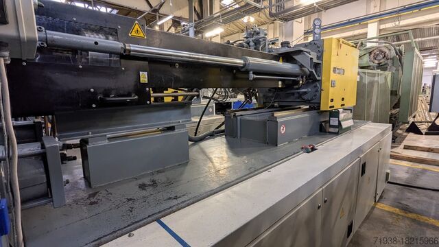 Injection molding machine Battenfeld TM 4500/2800