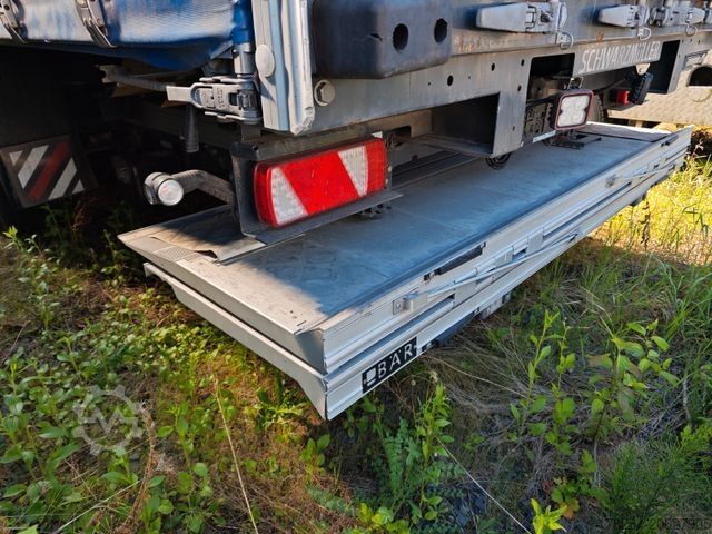 Open semitrailer with tarp SCHWARZMÜLLER POWER LINE  SAF  1. und 3. Achslift Ladebordwand