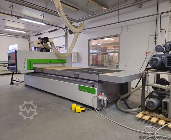 CNC machining center in as-new condition Biesse Rover K 1536 FT