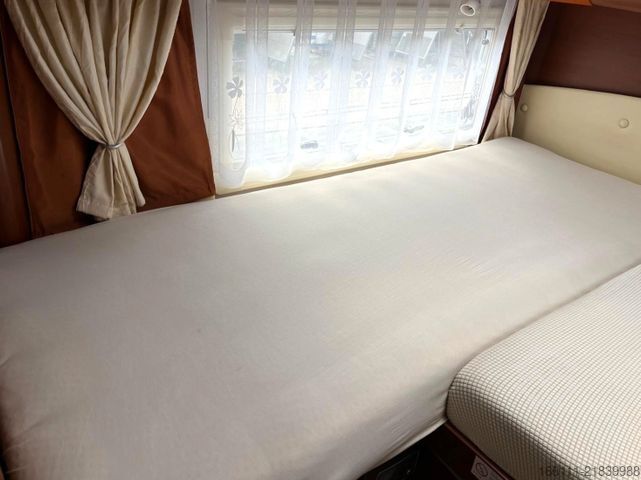 Alcove camper DETHLEFFS A 9000 XXL - Einzelbetten - - AHK
