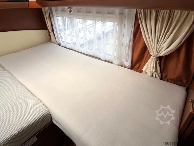 Alcove camper DETHLEFFS A 9000 XXL - Einzelbetten -  - AHK