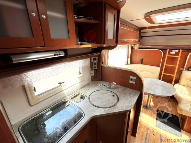Alcove camper DETHLEFFS A 9000 XXL - Einzelbetten -  - AHK