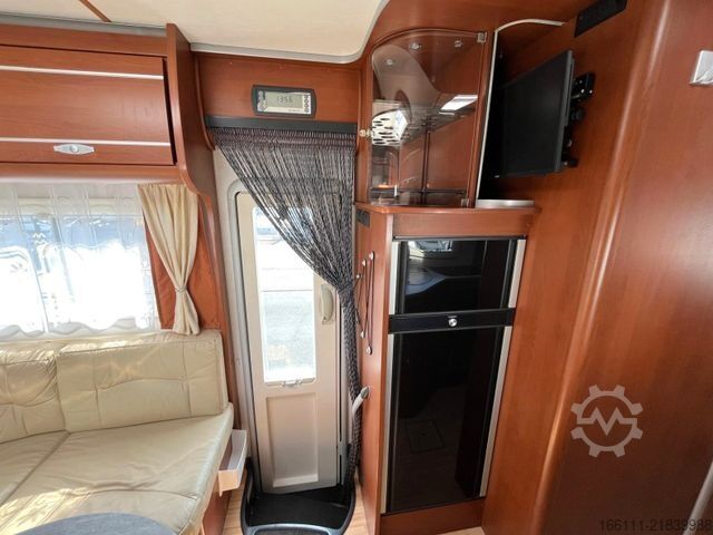 Alcove camper DETHLEFFS A 9000 XXL - Einzelbetten -  - AHK