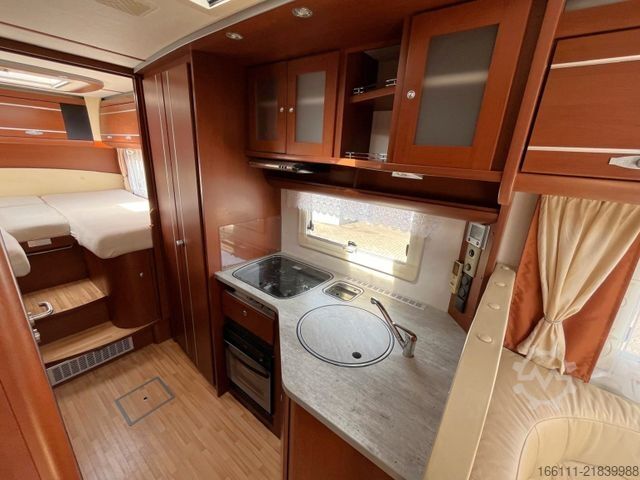 Alcove camper DETHLEFFS A 9000 XXL - Einzelbetten -  - AHK