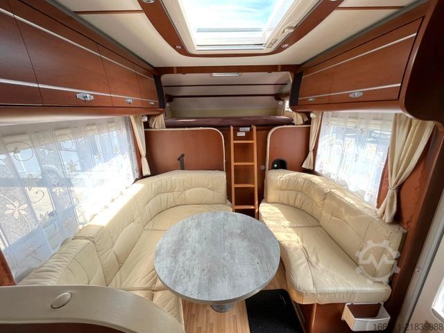 Alcove camper DETHLEFFS A 9000 XXL - Einzelbetten -  - AHK