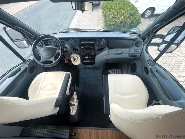 Alcove camper DETHLEFFS A 9000 XXL - Einzelbetten -  - AHK