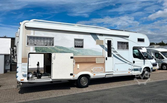 Alcove camper DETHLEFFS A 9000 XXL - Einzelbetten -  - AHK