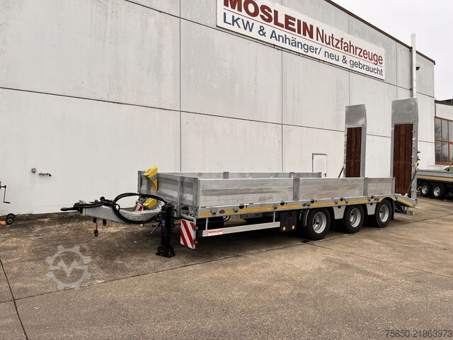 Low loader trailer Möslein TT 31  31 t GG Tridem- Tieflader 3 Achs, gelenktNeufahrzeug