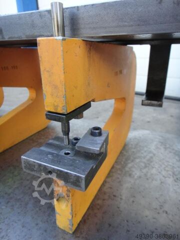 11 punching brackets – punching tool with linearly integrated punching brackets, punching unit, punc ABS-SCHWABE 100/160