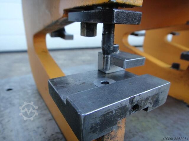 11 punching brackets – punching tool with linearly integrated punching brackets, punching unit, punc ABS-SCHWABE 100/160