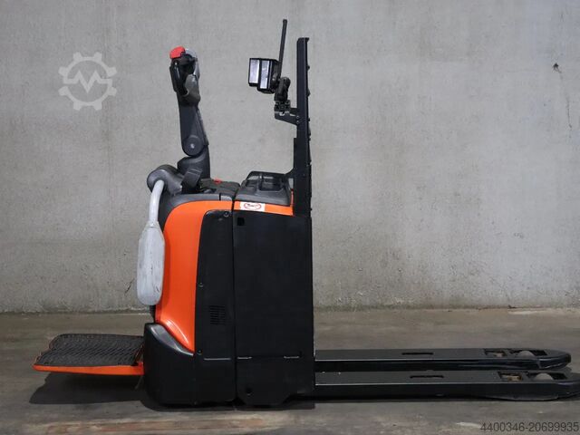 Niederhubwagen BT LPE200
