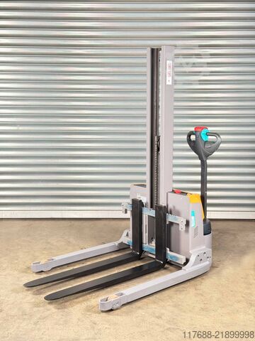High lift truck pedestrian Jungheinrich EJC M10b - Service Neu - 1,54m Hub -1t - Nur 8 Std. - Neu