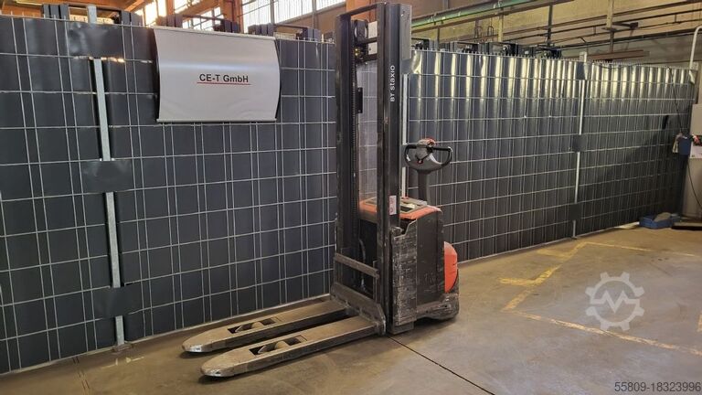 High Lift stacker BT SWE 140 // 1.041 Std. // Baugleiche Geräte verfügb